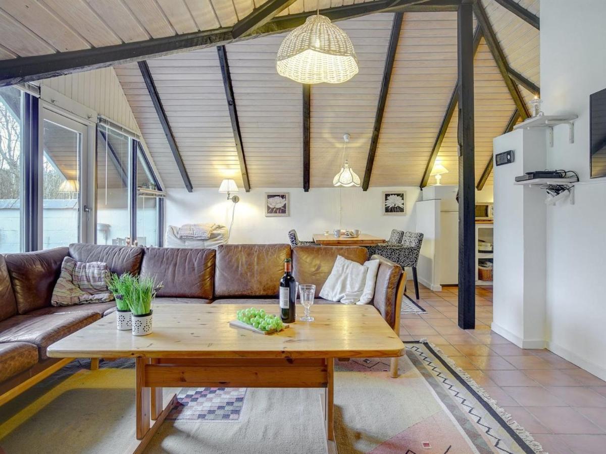 Holiday Home Arnfin - 160M From The Sea In Lolland- Falster And Mon By Interhome Rødby Exterior foto